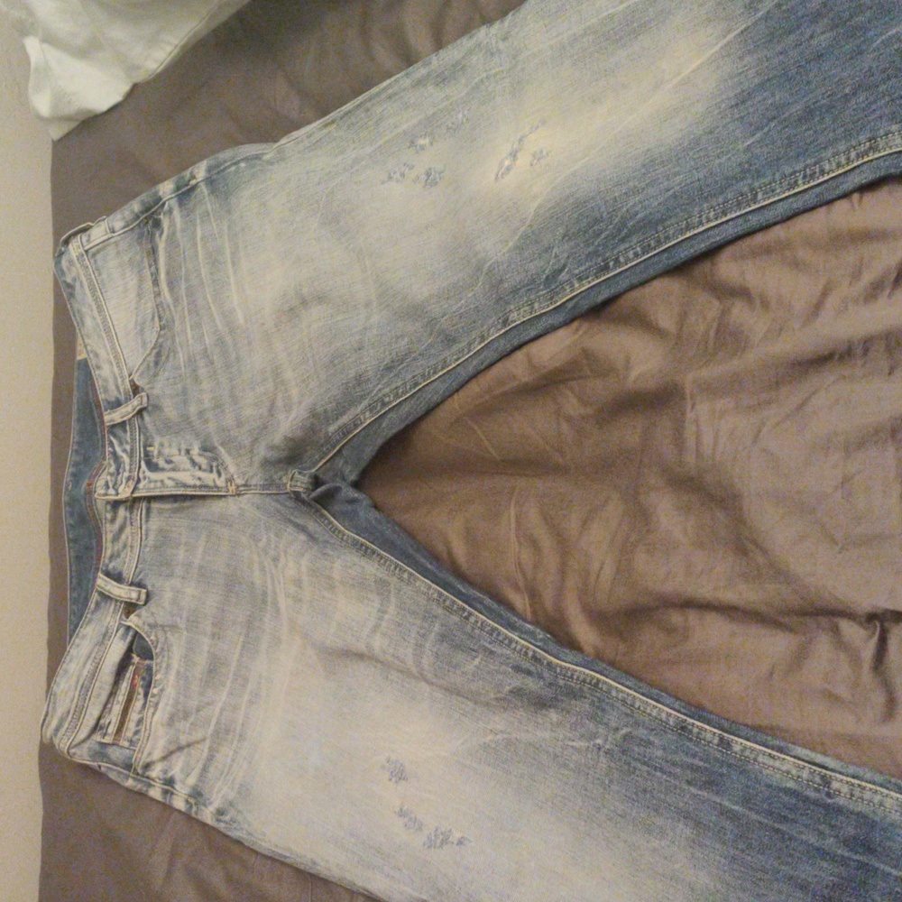 Diesel Women's Straight Leg Jeans - Light Blue